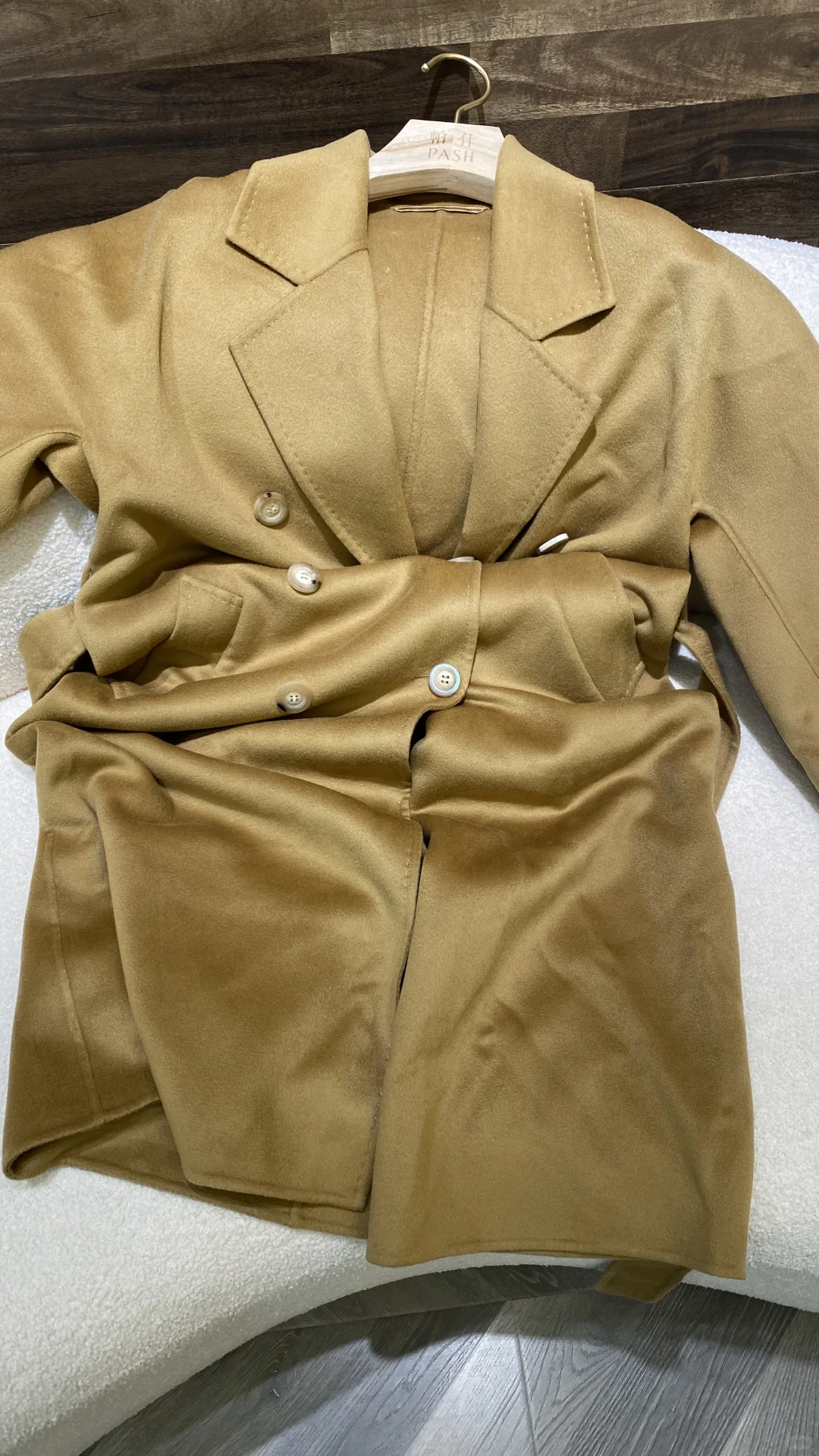 3000能不能做一件小山羊绒大衣