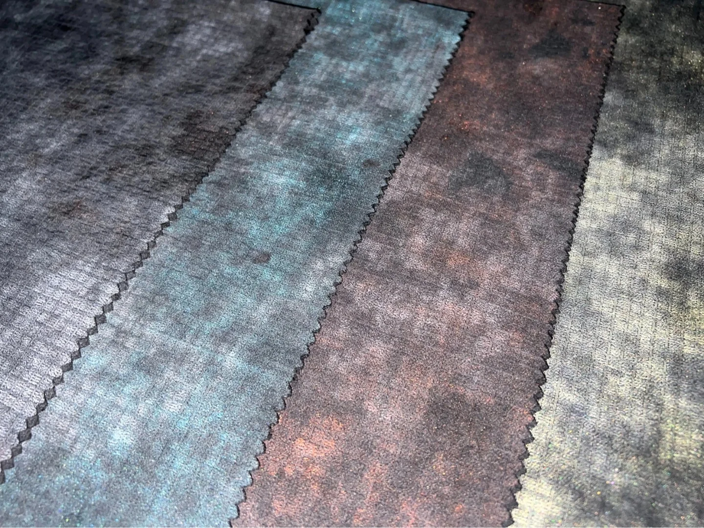 格子撒粉工艺宝藏面料