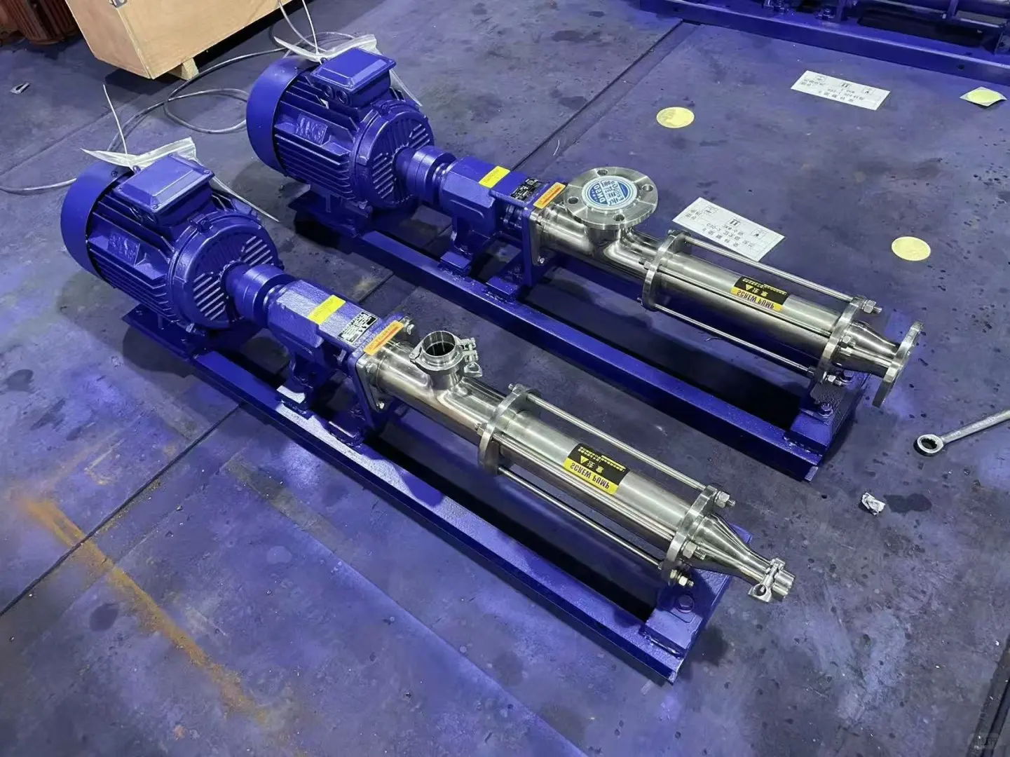 00后做水泵销售的日常