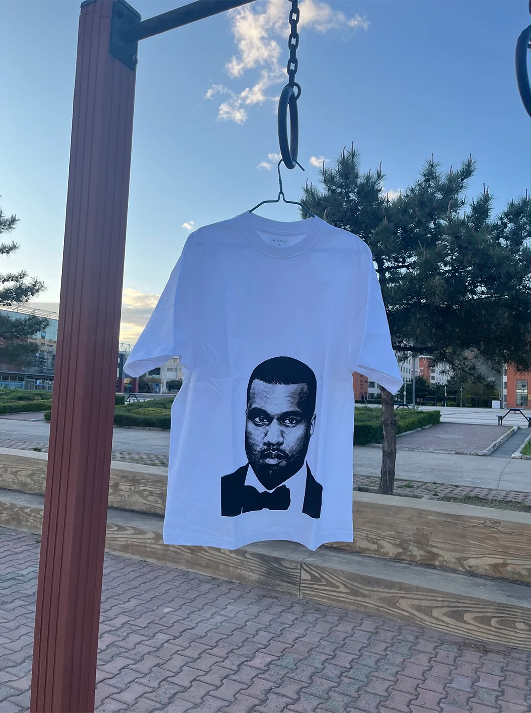 自制T恤，实物很帅