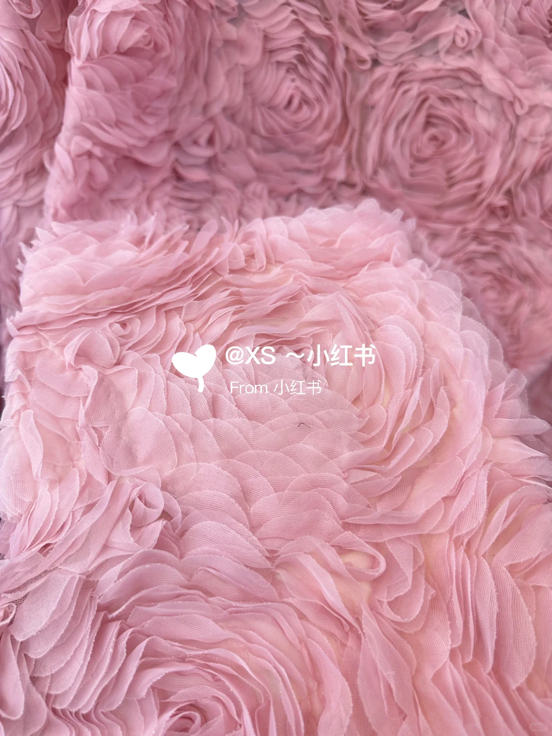 粉色玫瑰花?面料，少女心爆棚的面料！