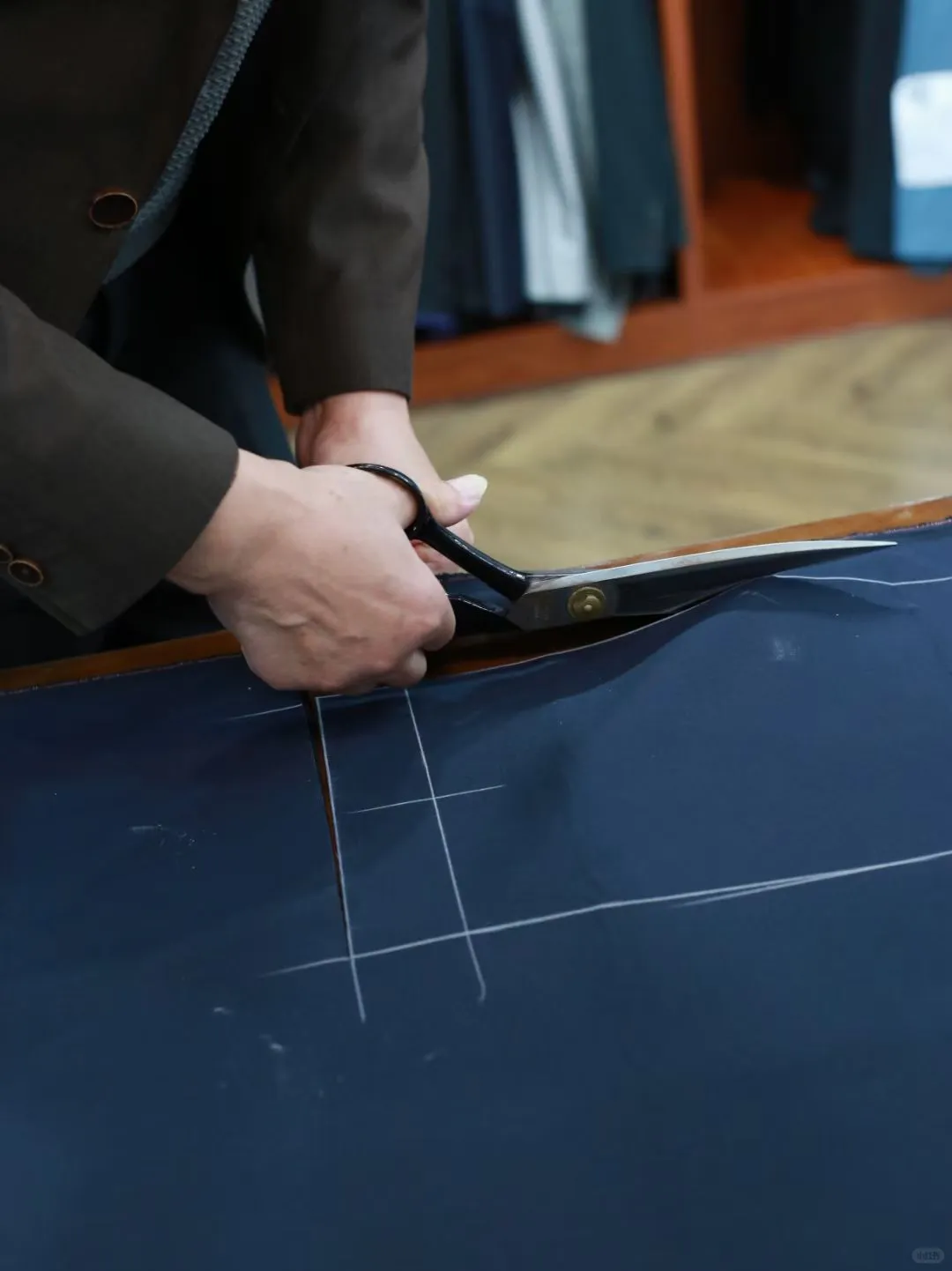 ? 探寻西服裁剪的艺术 ✂️