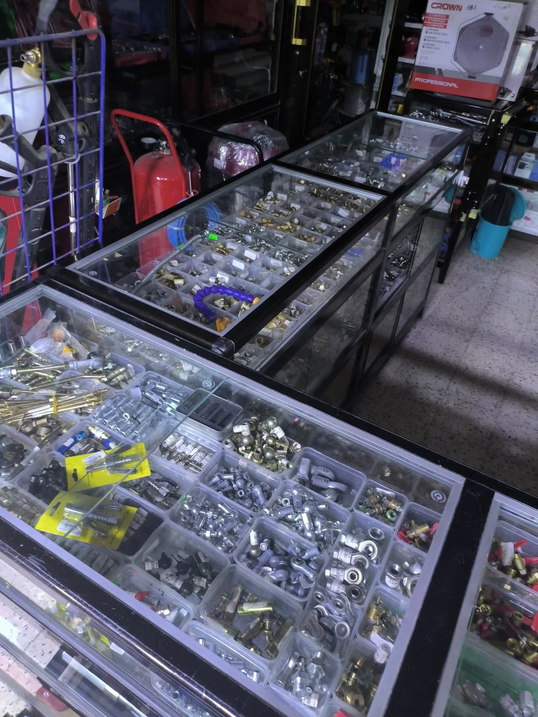 强迫症的五金店