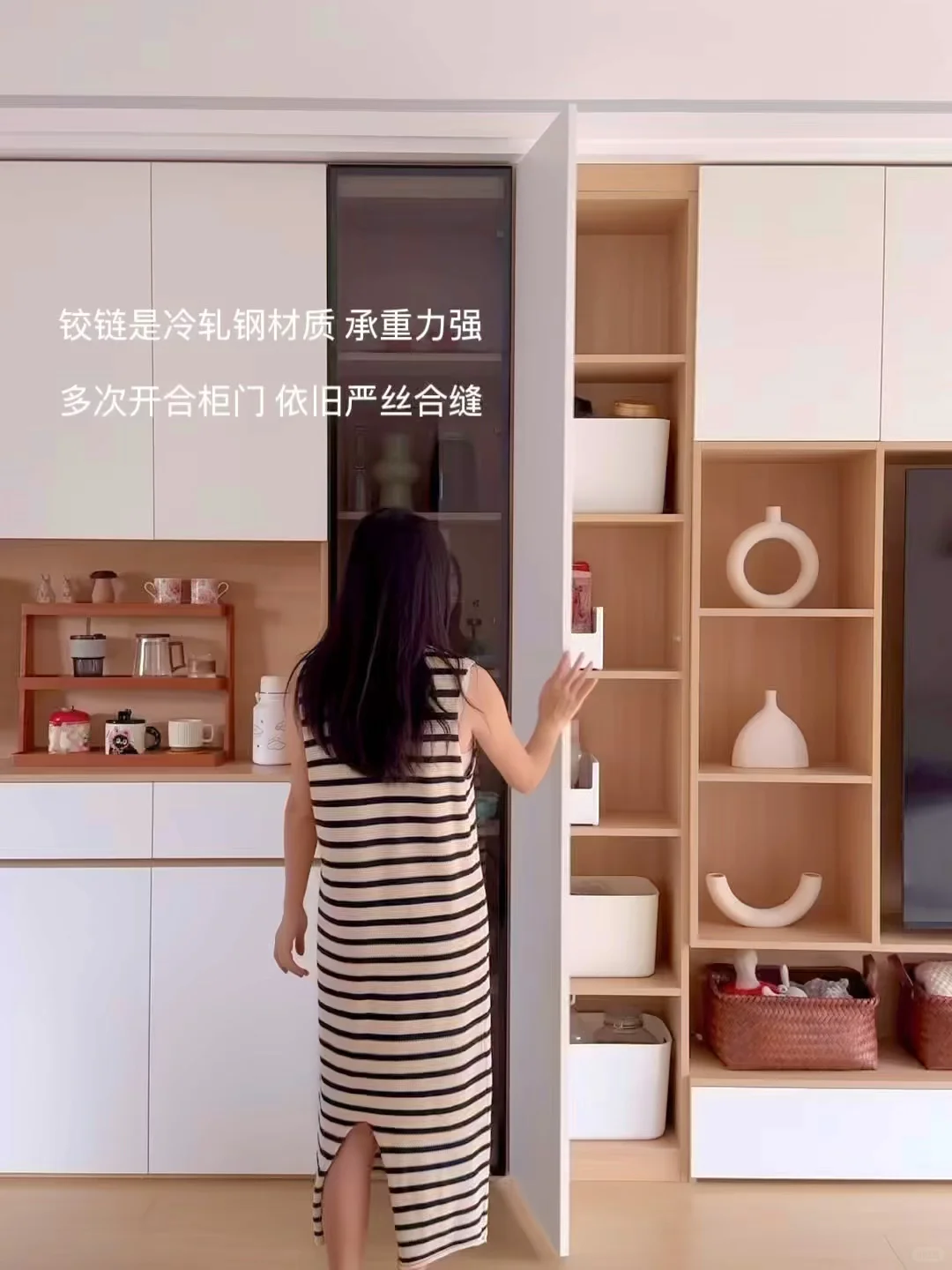 被疯狂抄作业的满墙电视柜,1w真的值!