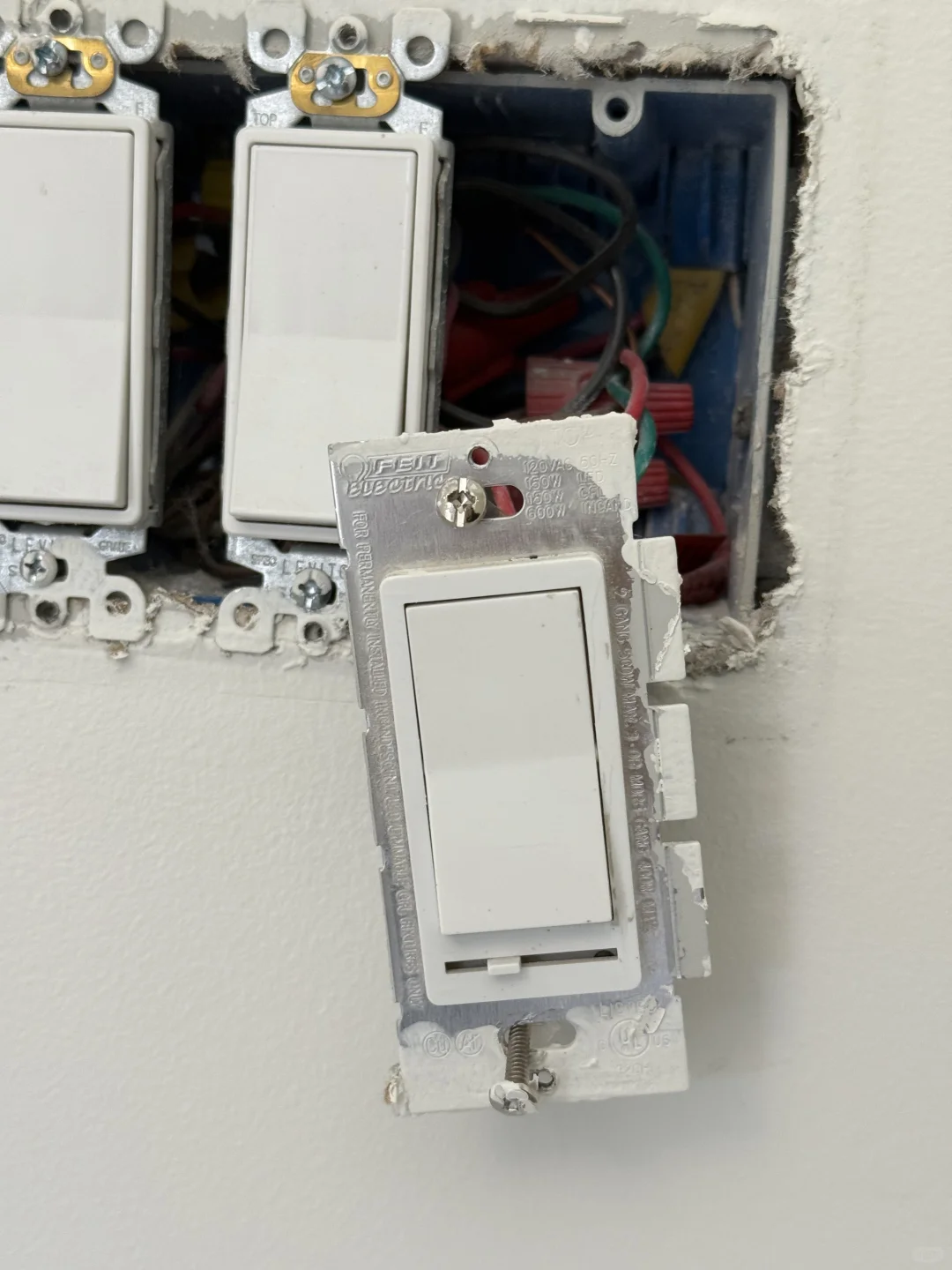 女生逛五金店就像男生逛美妆店?