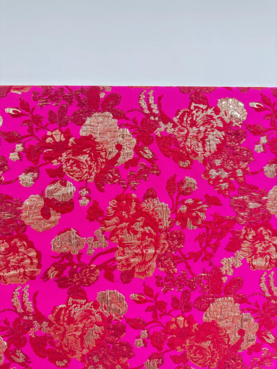 买到喜欢的面料！花花花花花花?