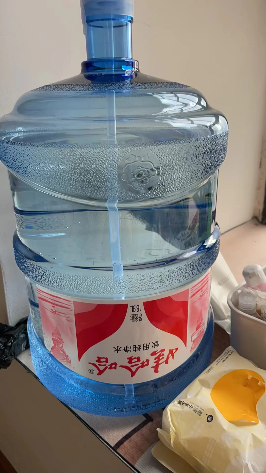 揭秘！娃哈哈纯净水?包装饮用水！你买错了