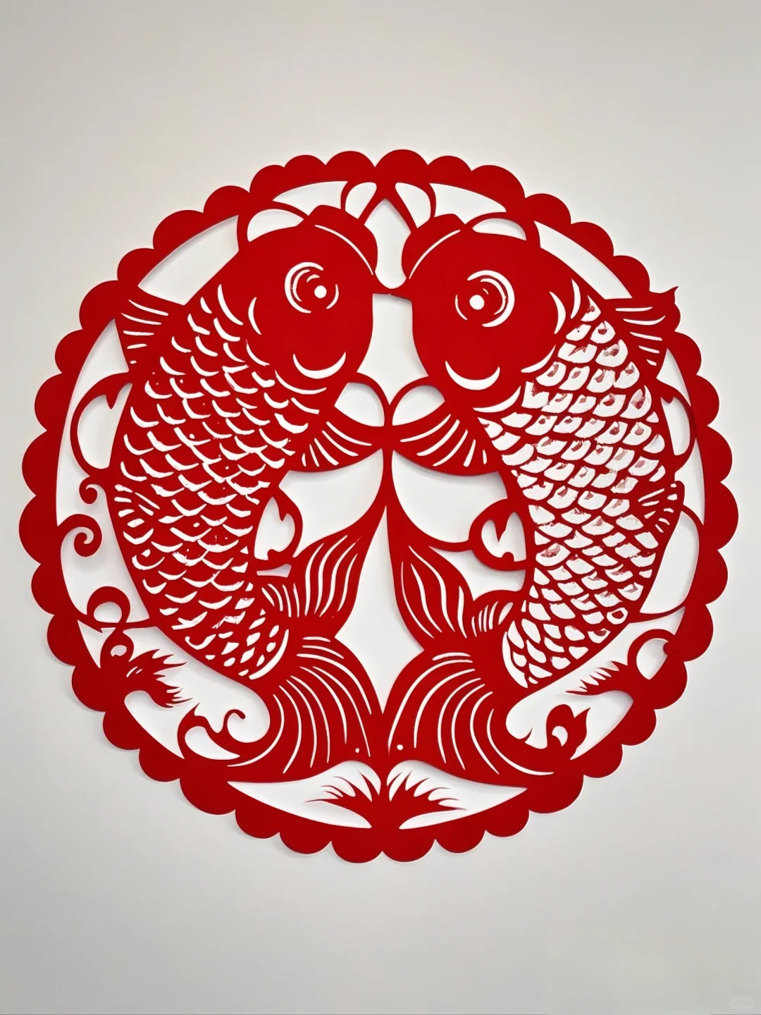 剪纸双鱼抱福~~~