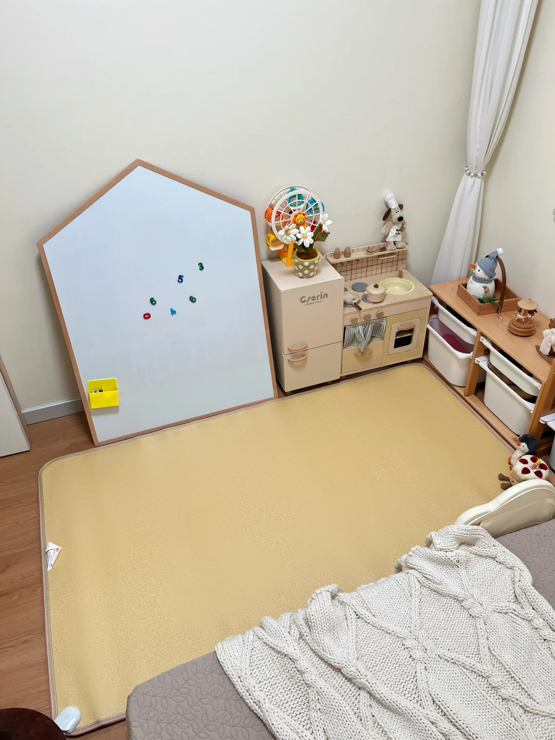 有了暖hu hu的地热毯，门都不出了?