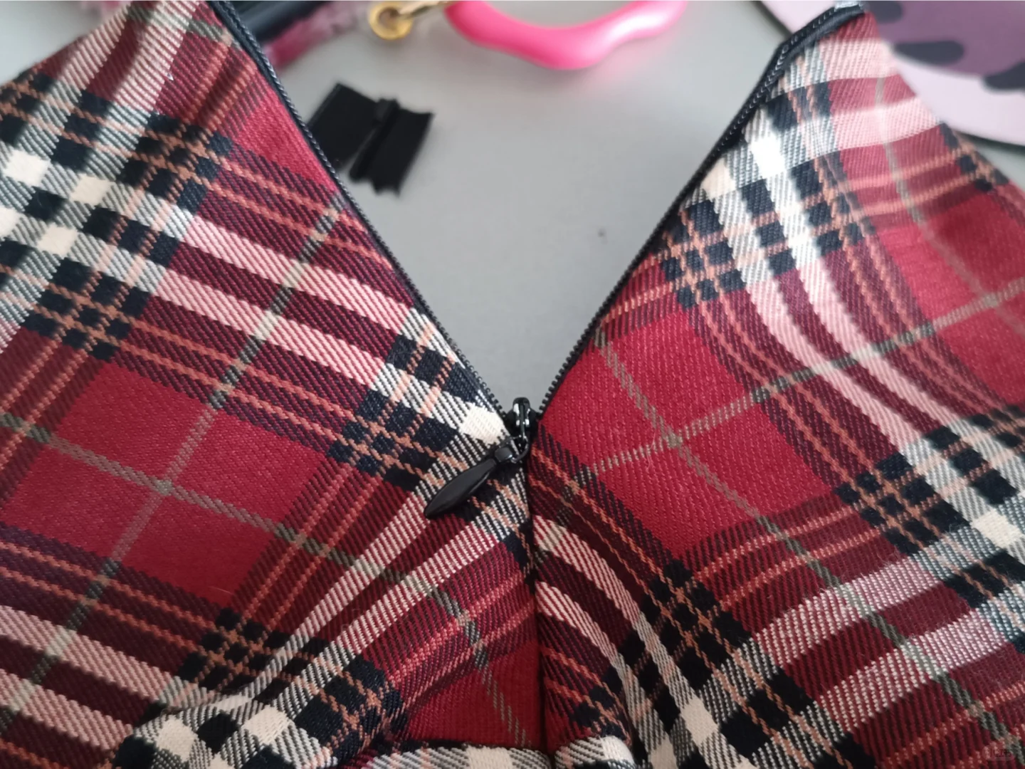 隐形拉链头坏了怎么办