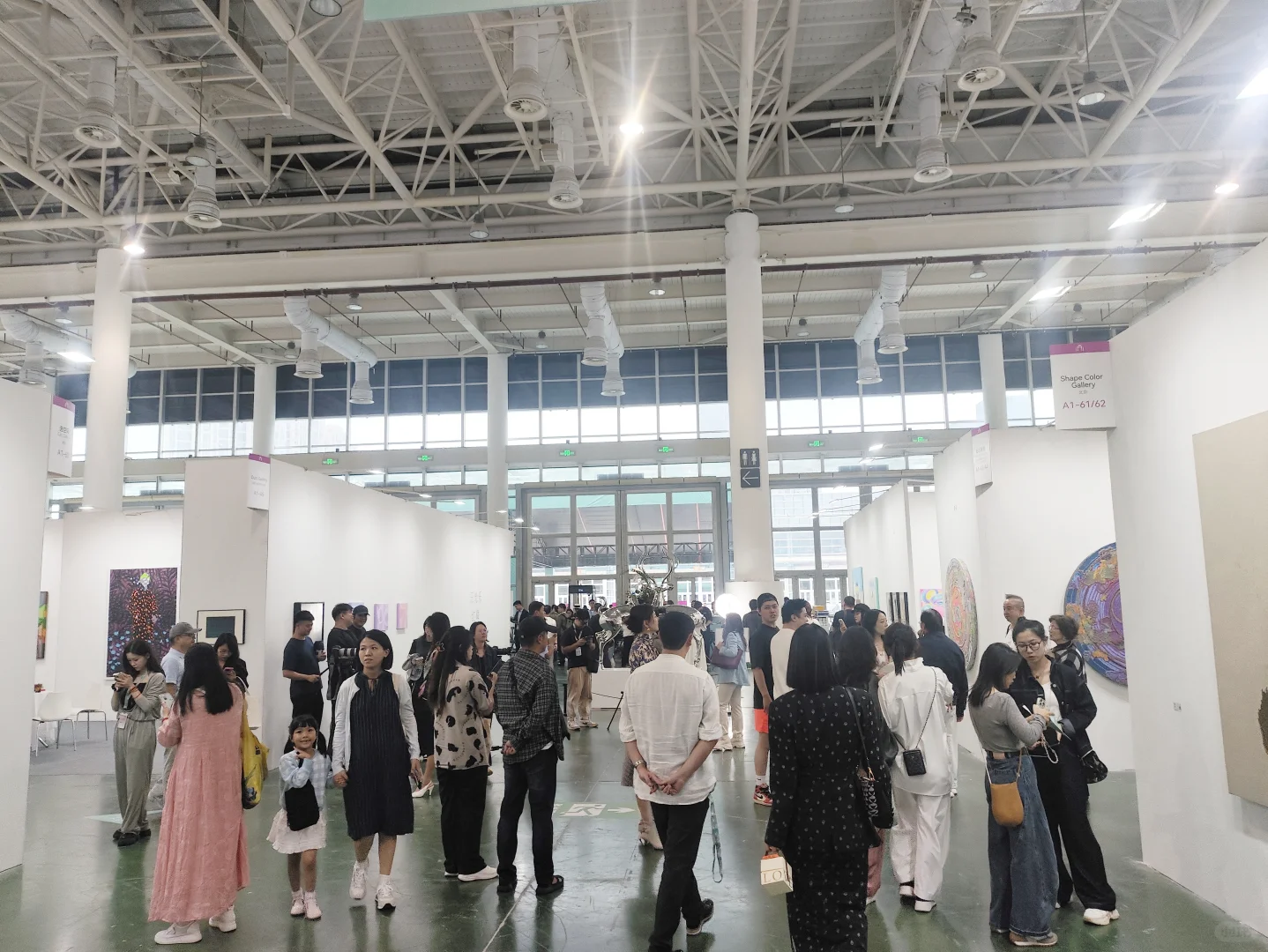 展会现场｜2025年艺术厦门韦瀚艺术空间展位