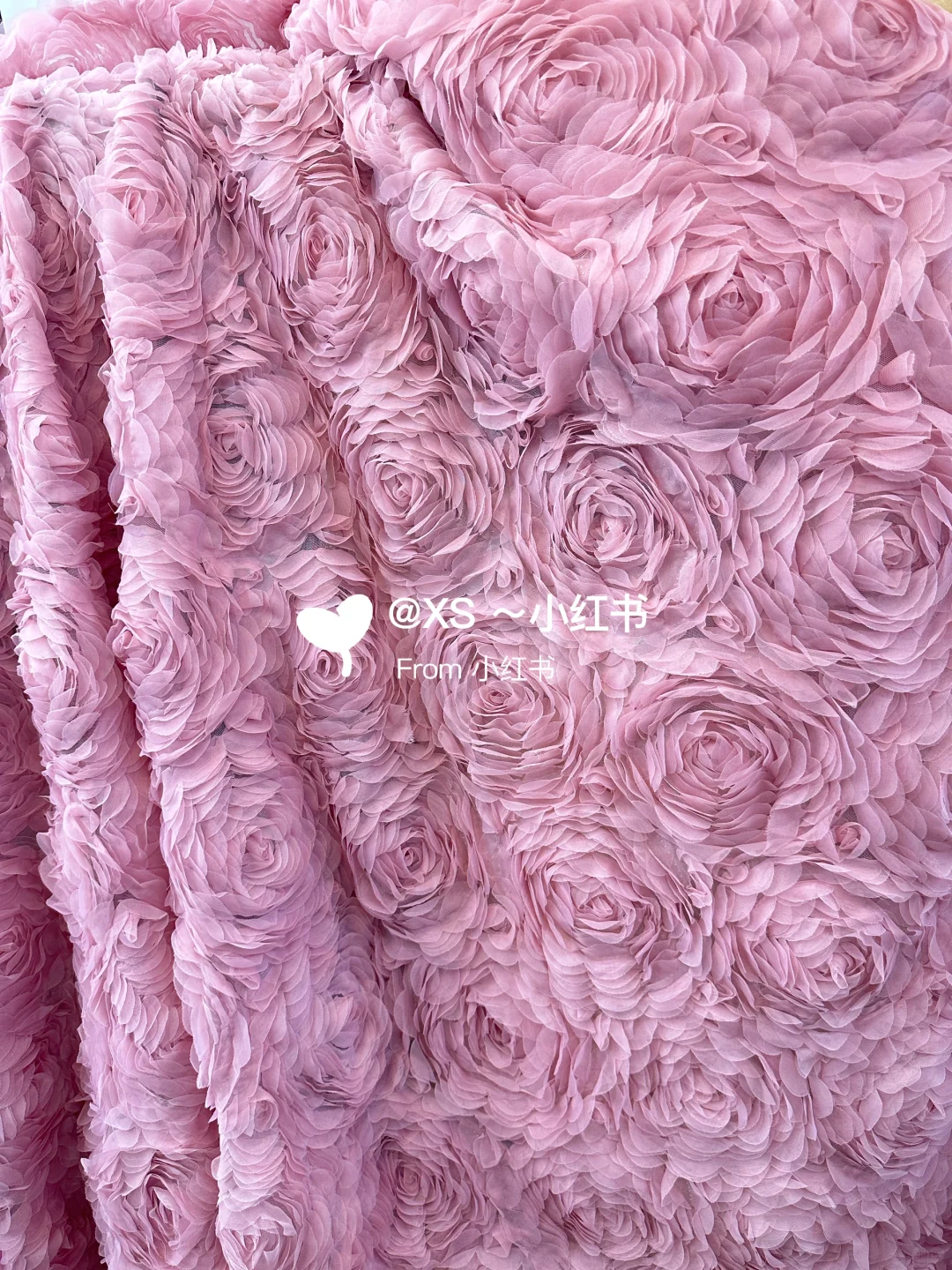 粉色玫瑰花?面料，少女心爆棚的面料！