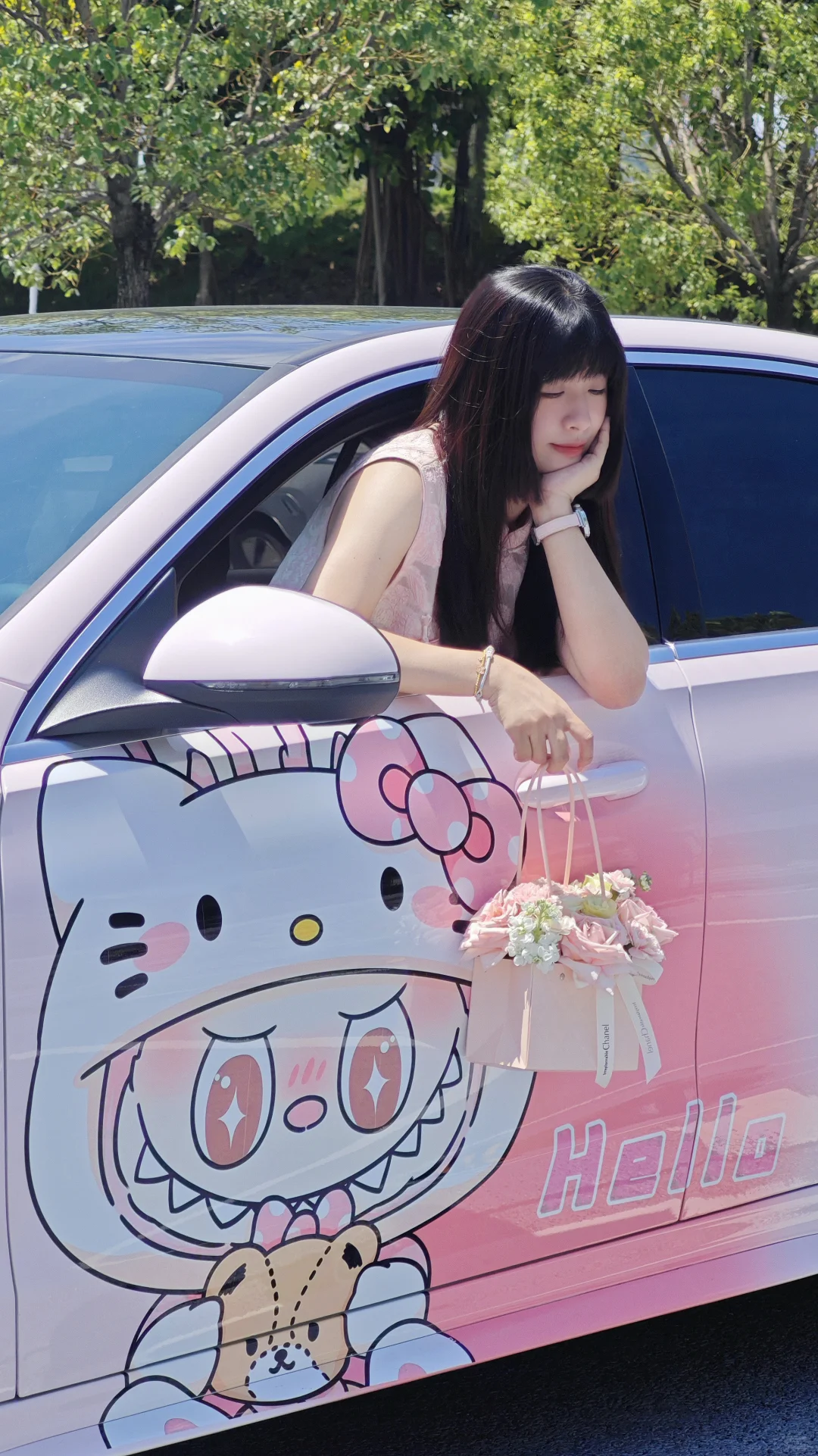 两年前贴了改色膜的奔驰C现在怎么样了