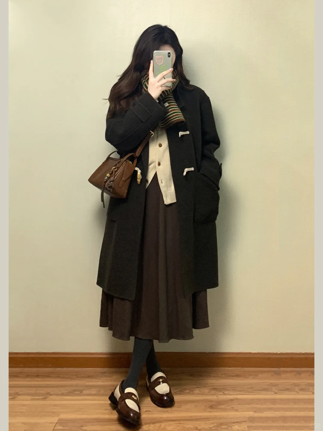 舒适的色彩搭配 复古乖巧的一套