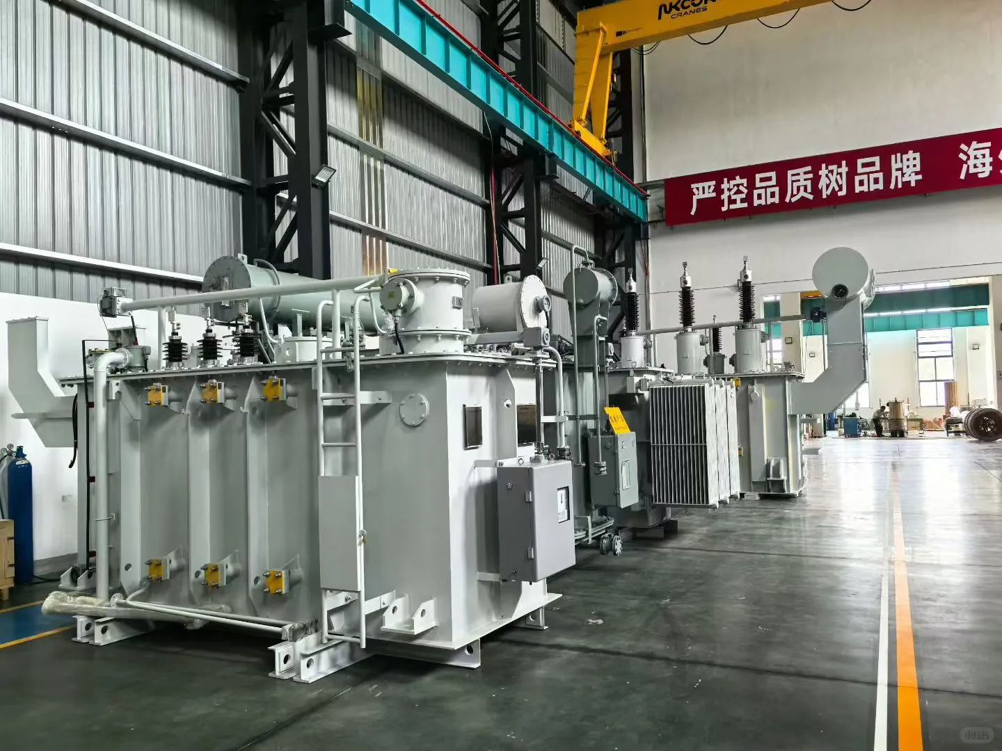 真正开厂的变压器老板是很忙的