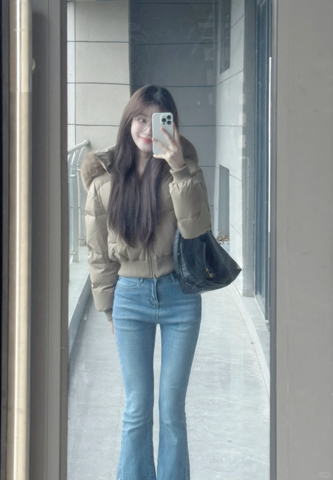 谁懂啊！！！原来在冬天胯宽最适合上短下微喇