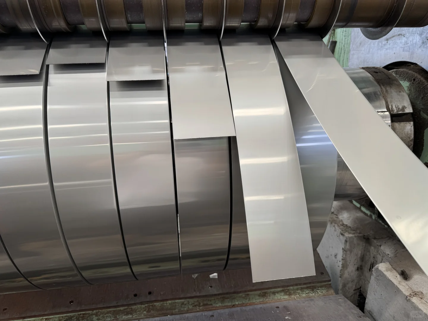 各种硬度不锈钢带