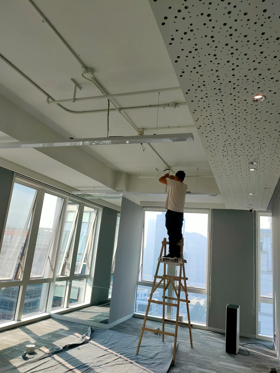 跳闸维修，线路检测！