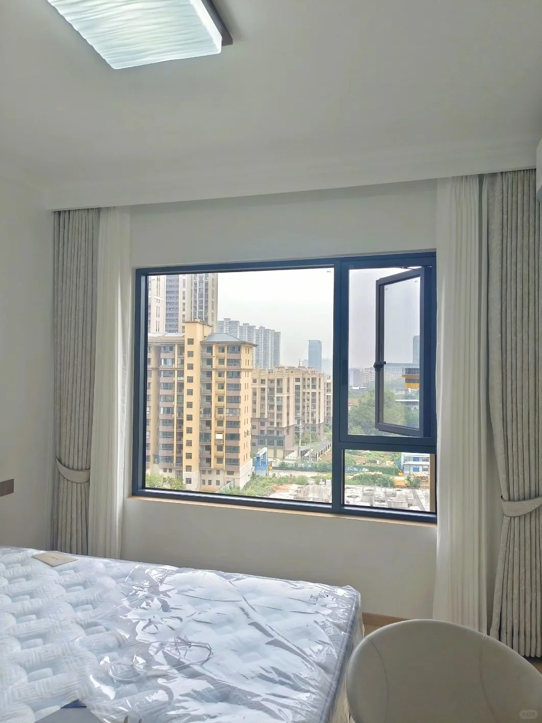 太喜欢我家的封窗了！这1.6w花的值！