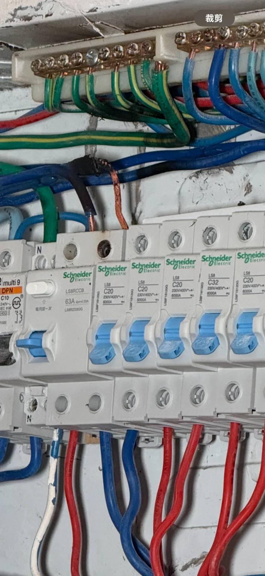 师傅说这几个太小，换了880块是市价吗