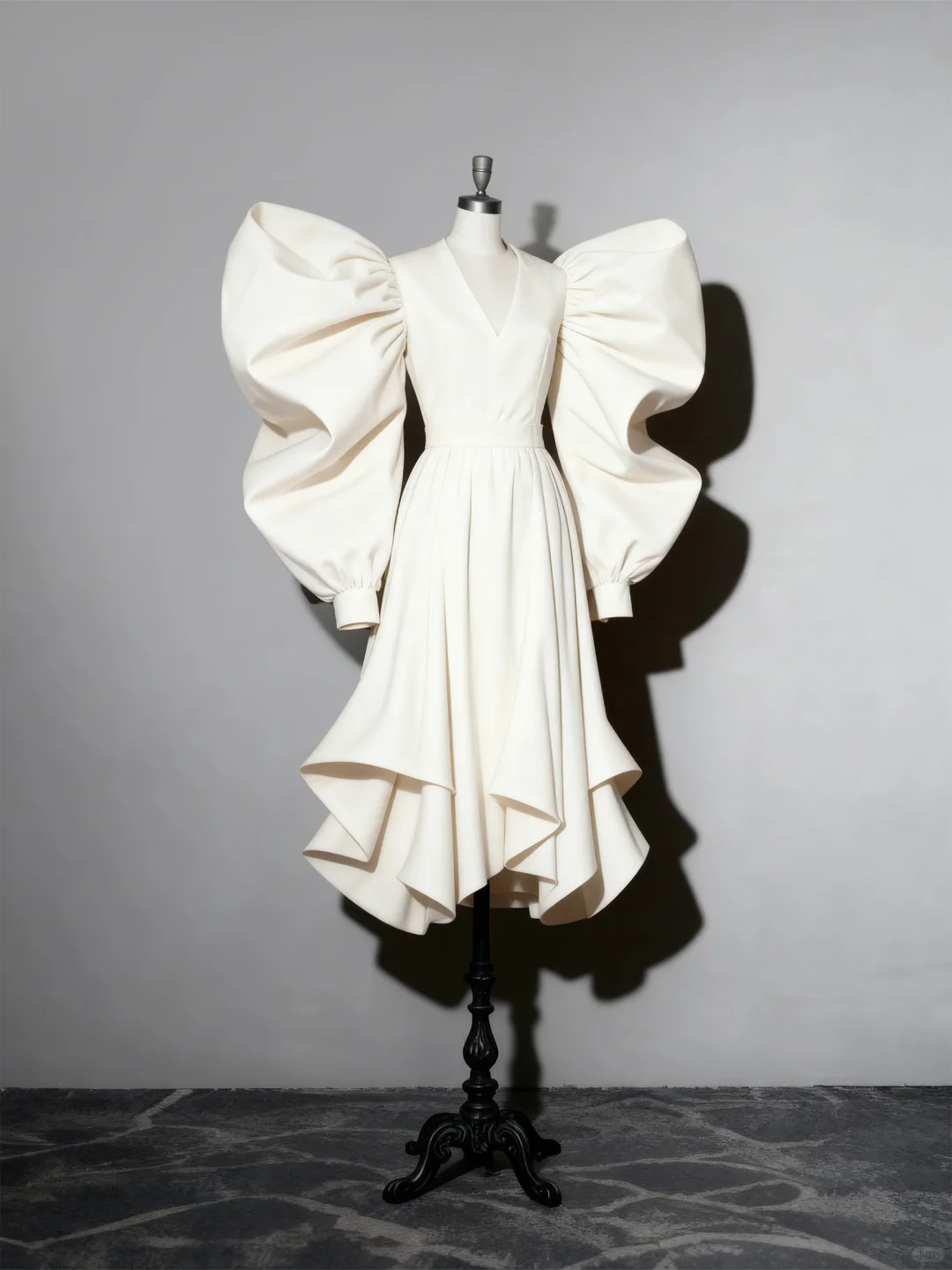 浪漫与层叠的极简力量