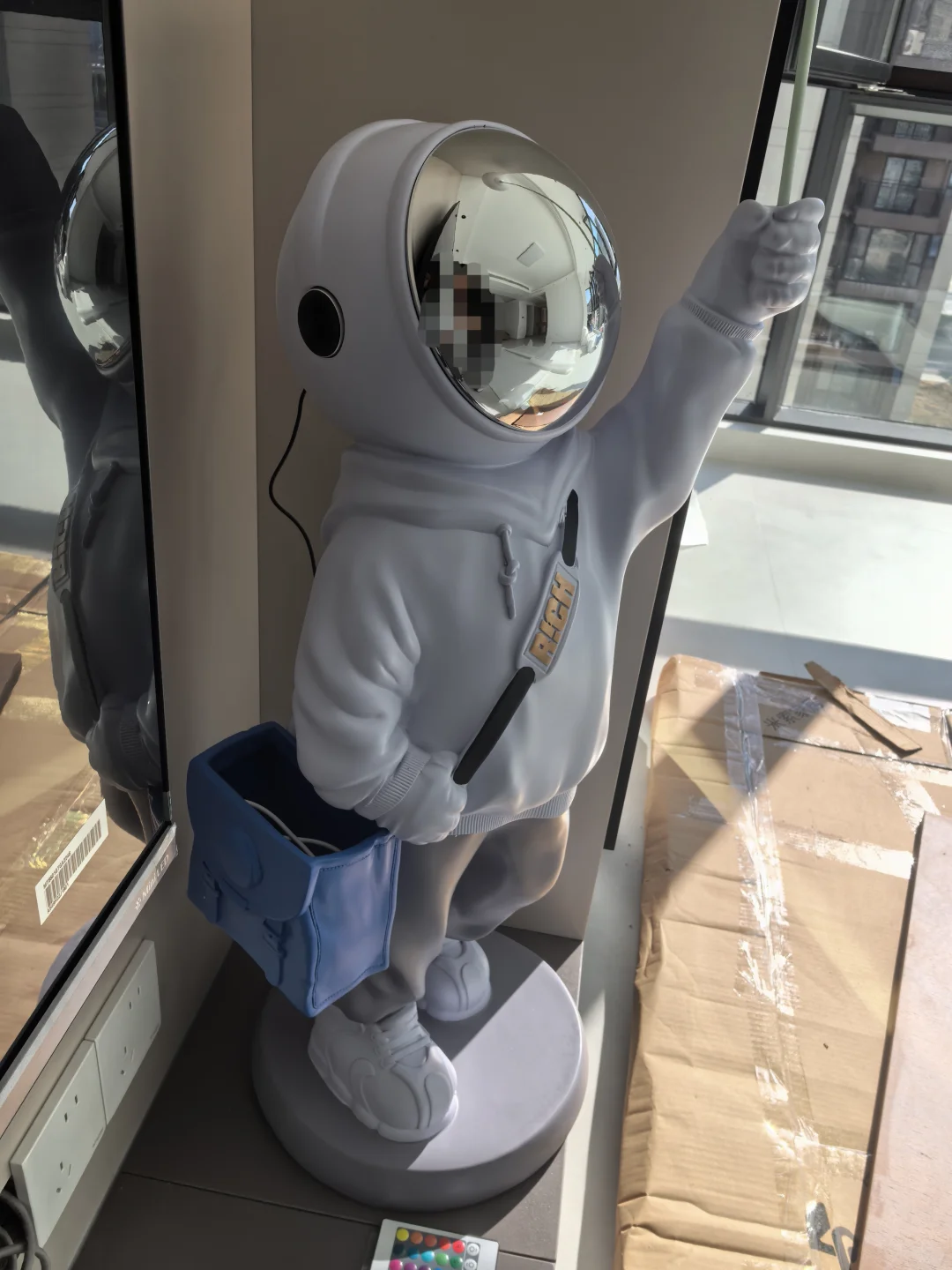 新家的一百个快递之NO.1，酷炫大摆件