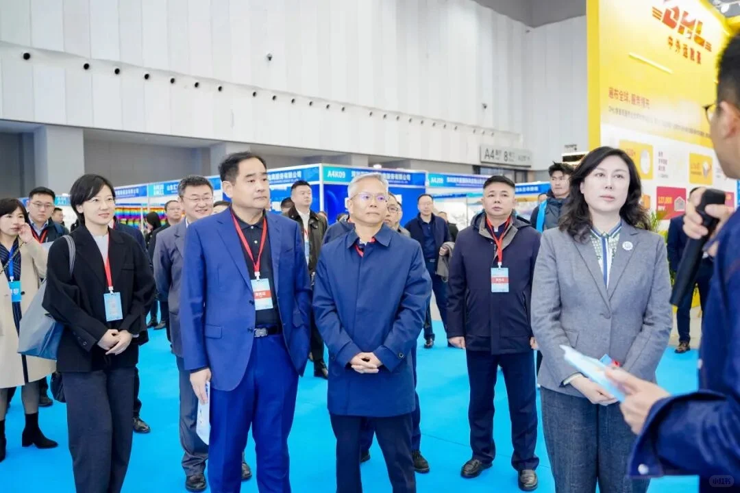 刷 100 篇跨境攻略不如逛 1 次展‼