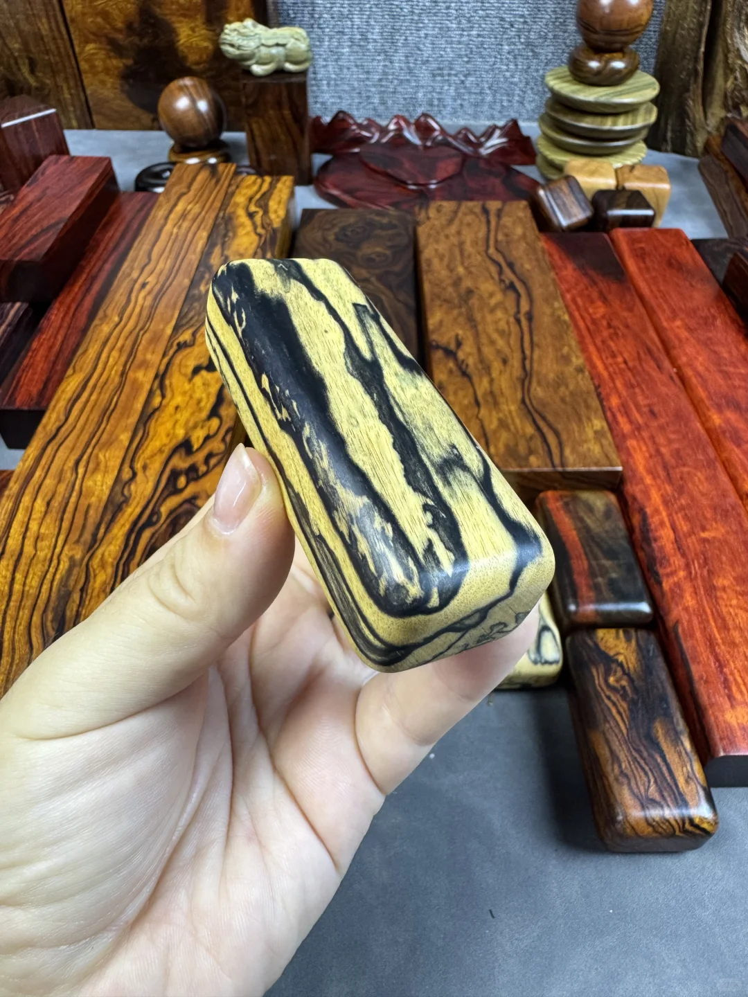 今天的木雕，超有质感！