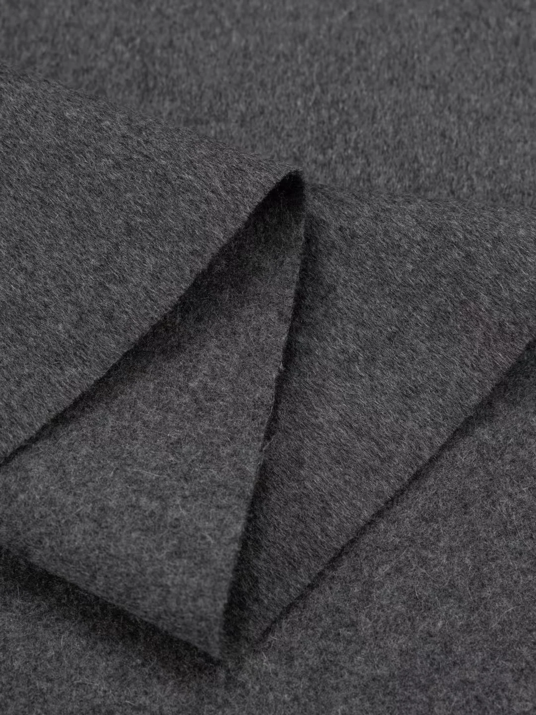 Dior 630g 深花灰色 100%纯羊绒