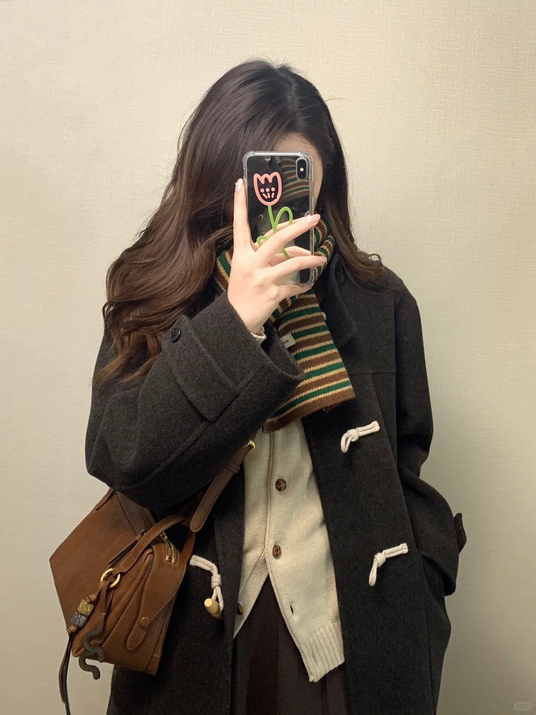 舒适的色彩搭配 复古乖巧的一套