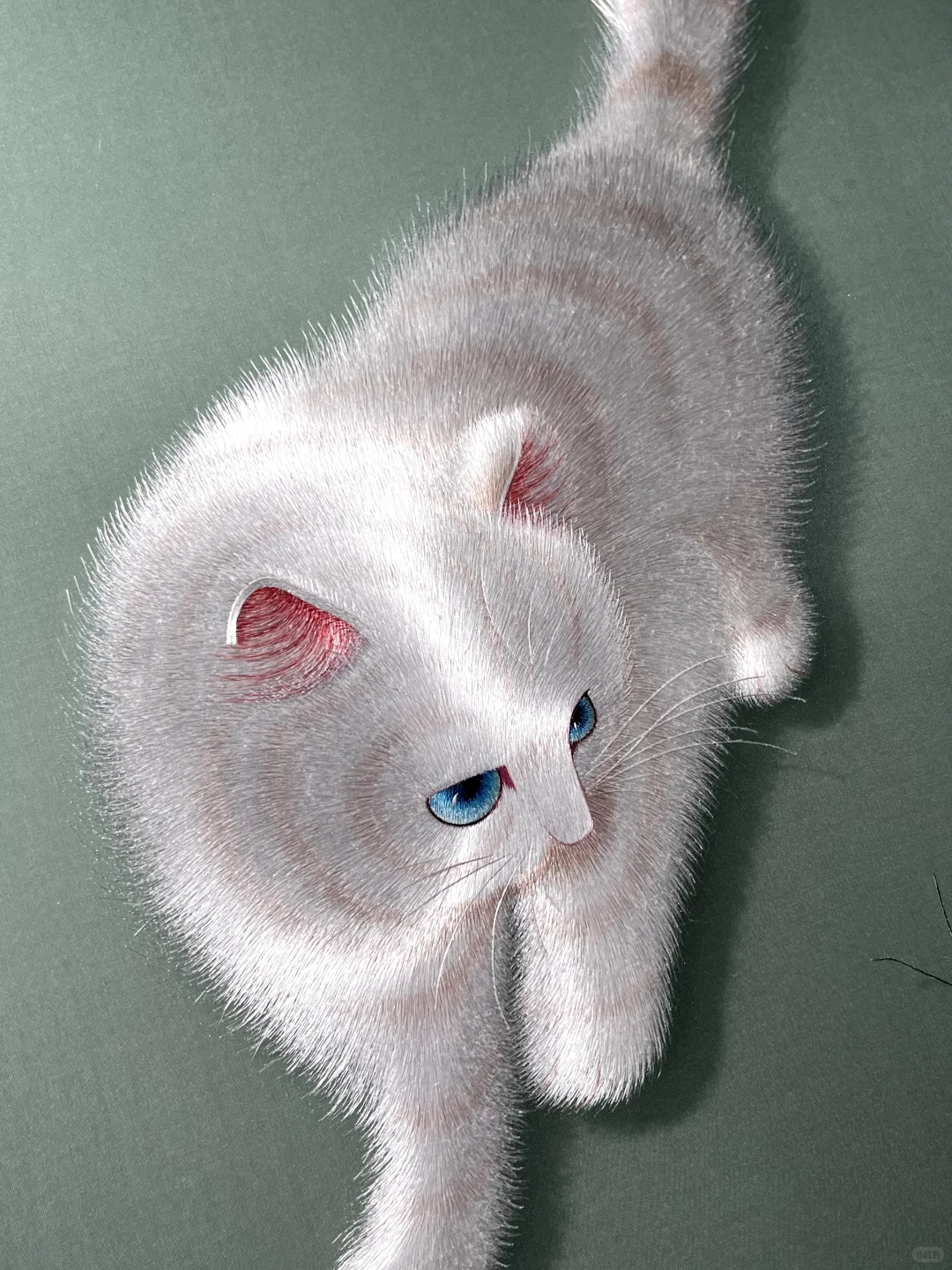 经典苏绣双面绣《猫戏螳螂》