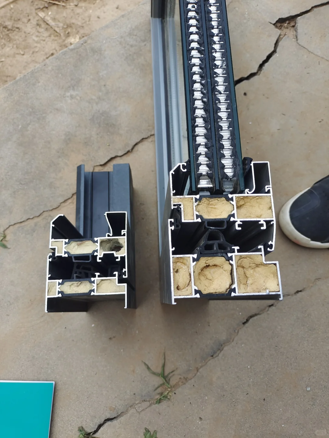 看了好久的断桥铝门窗心得