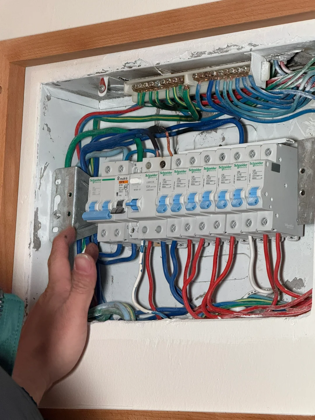 师傅说这几个太小，换了880块是市价吗