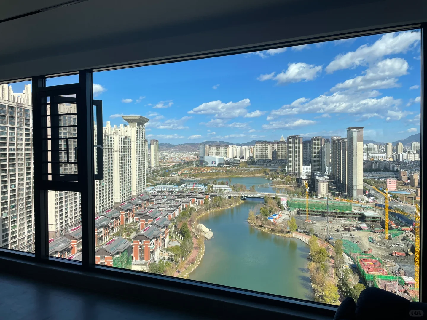 ? 平开窗，开启生活新篇章