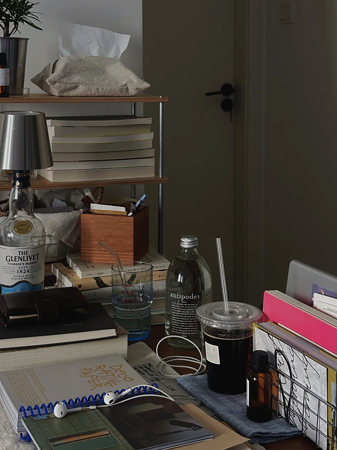 “在家,磁场正确。”