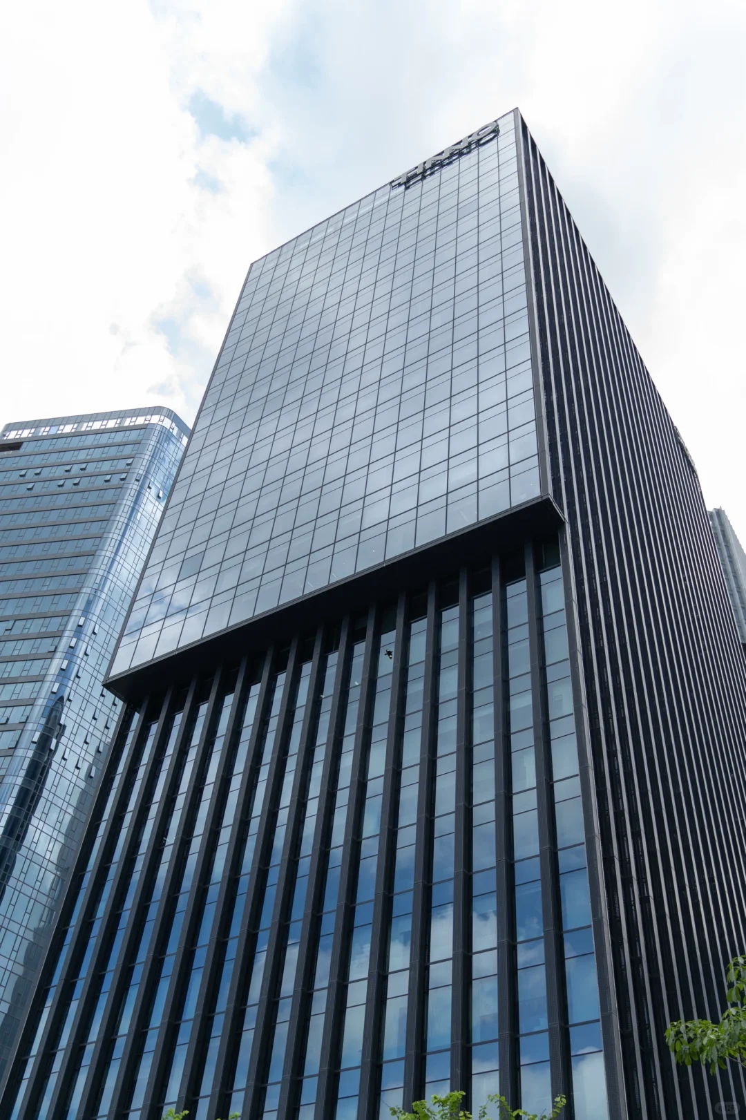 天珑移动大厦｜简洁有格调的设计