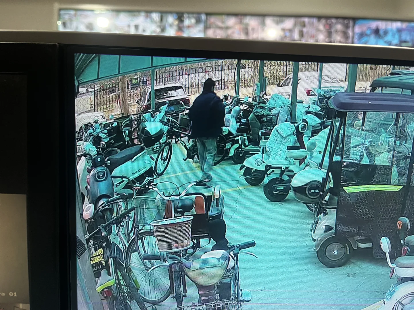 摩托车被偷，已经没力气生气了