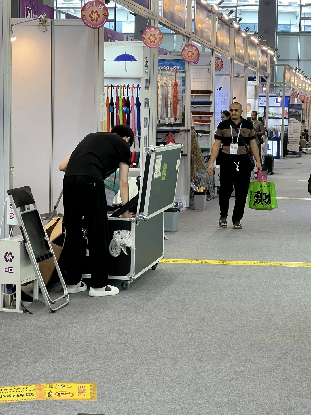 广交会二期撤展中…