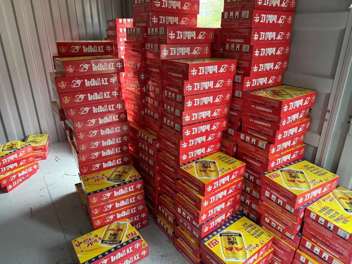 红牛功能饮料400件11月份日期