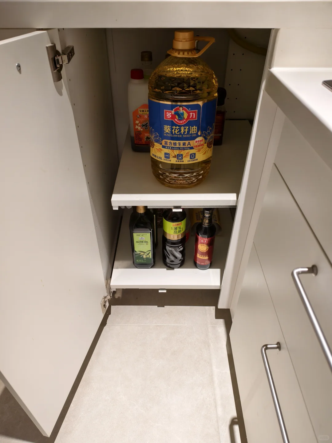 宜家推车调味料收纳，转角柜的完美方案