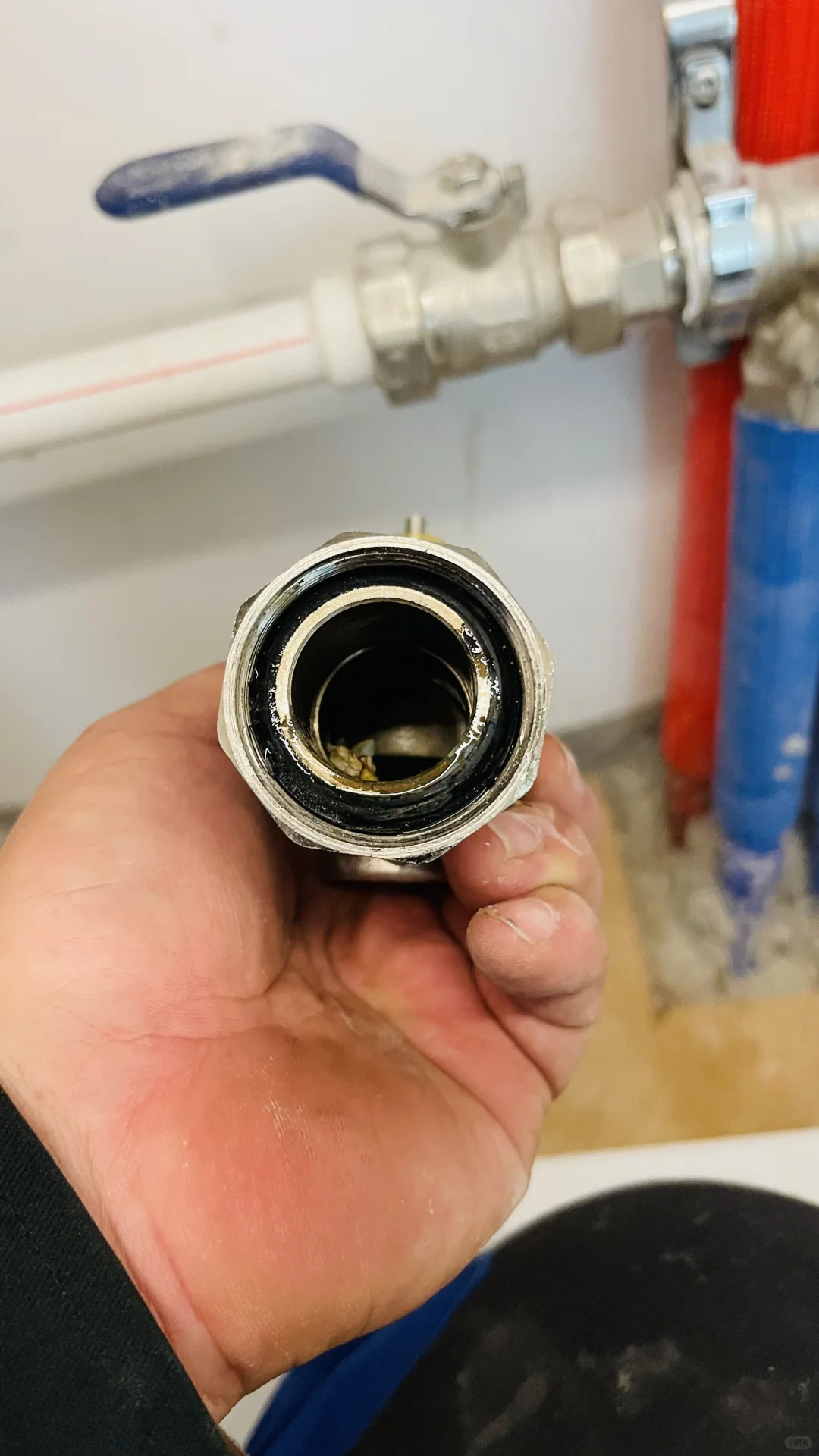 地暖不热有这个配件的赶紧拆掉