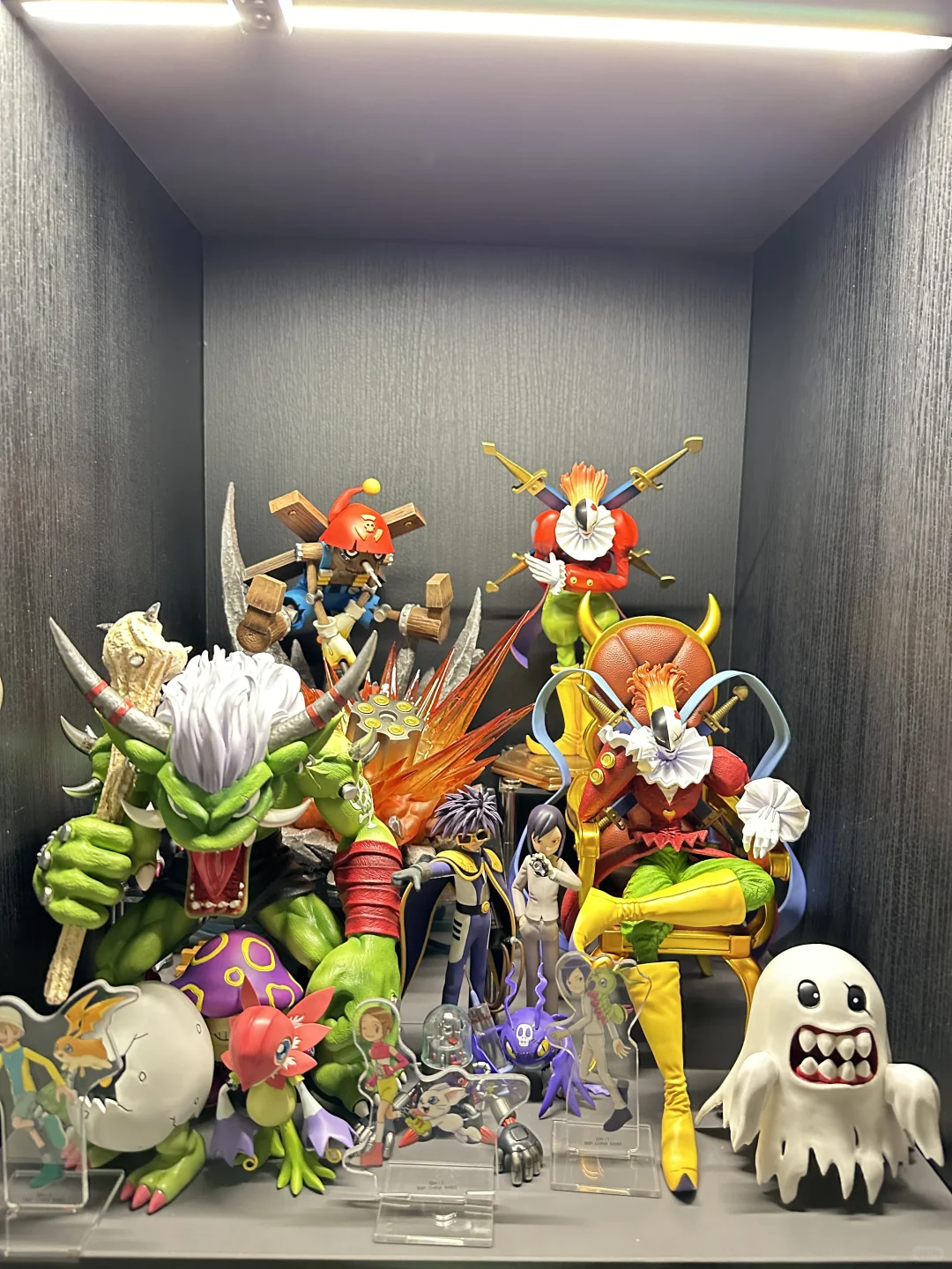 35岁独居男生的二次元痛柜❗️专属快乐❗️