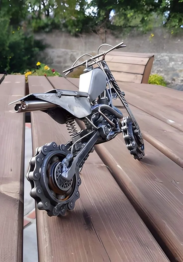 工业设计，机械艺术品～～