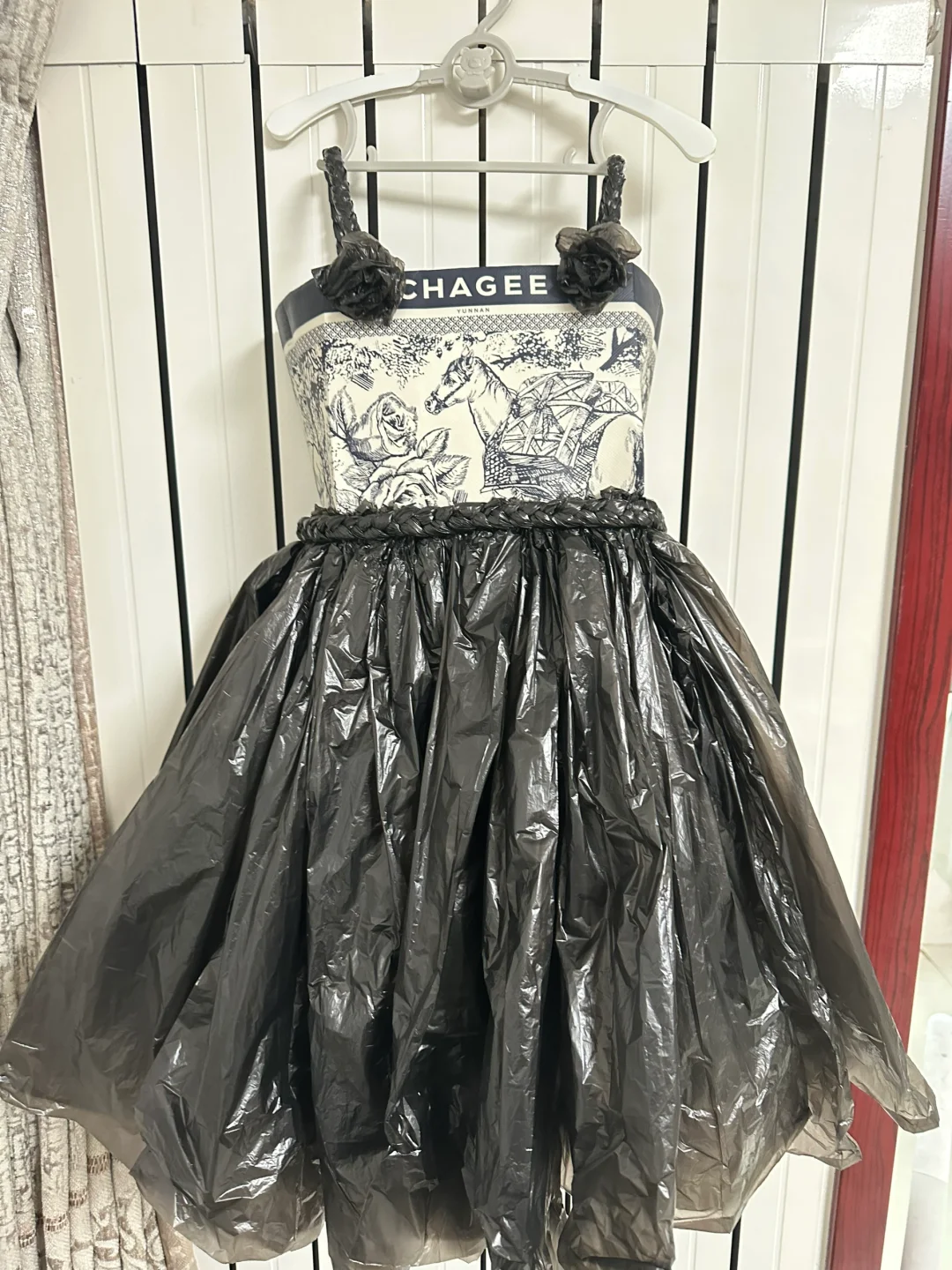 霸王茶姬，幼儿园环保服装秀