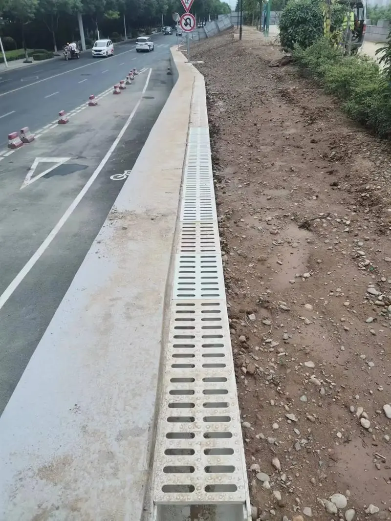 树脂排水沟是什么材料