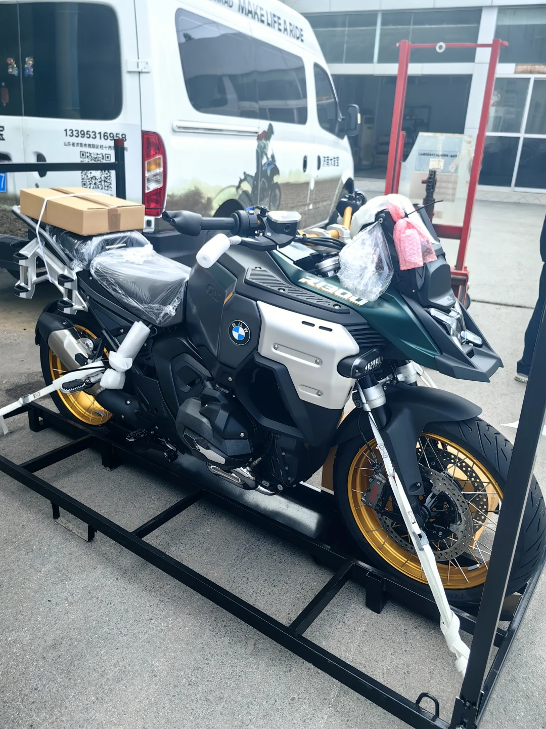 R1300GSADV 719到店啦！确实帅！