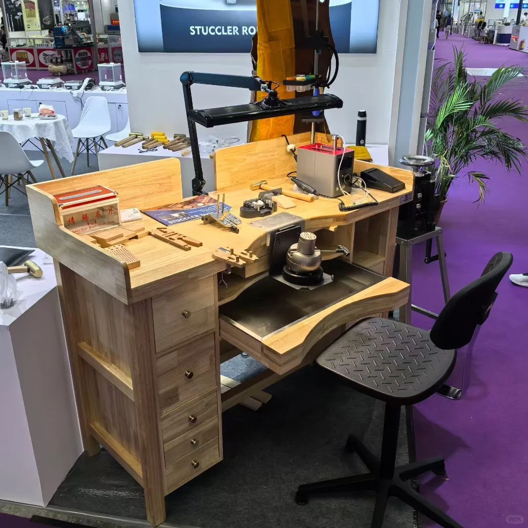 金工人们！这款金工桌有喜欢的吗？