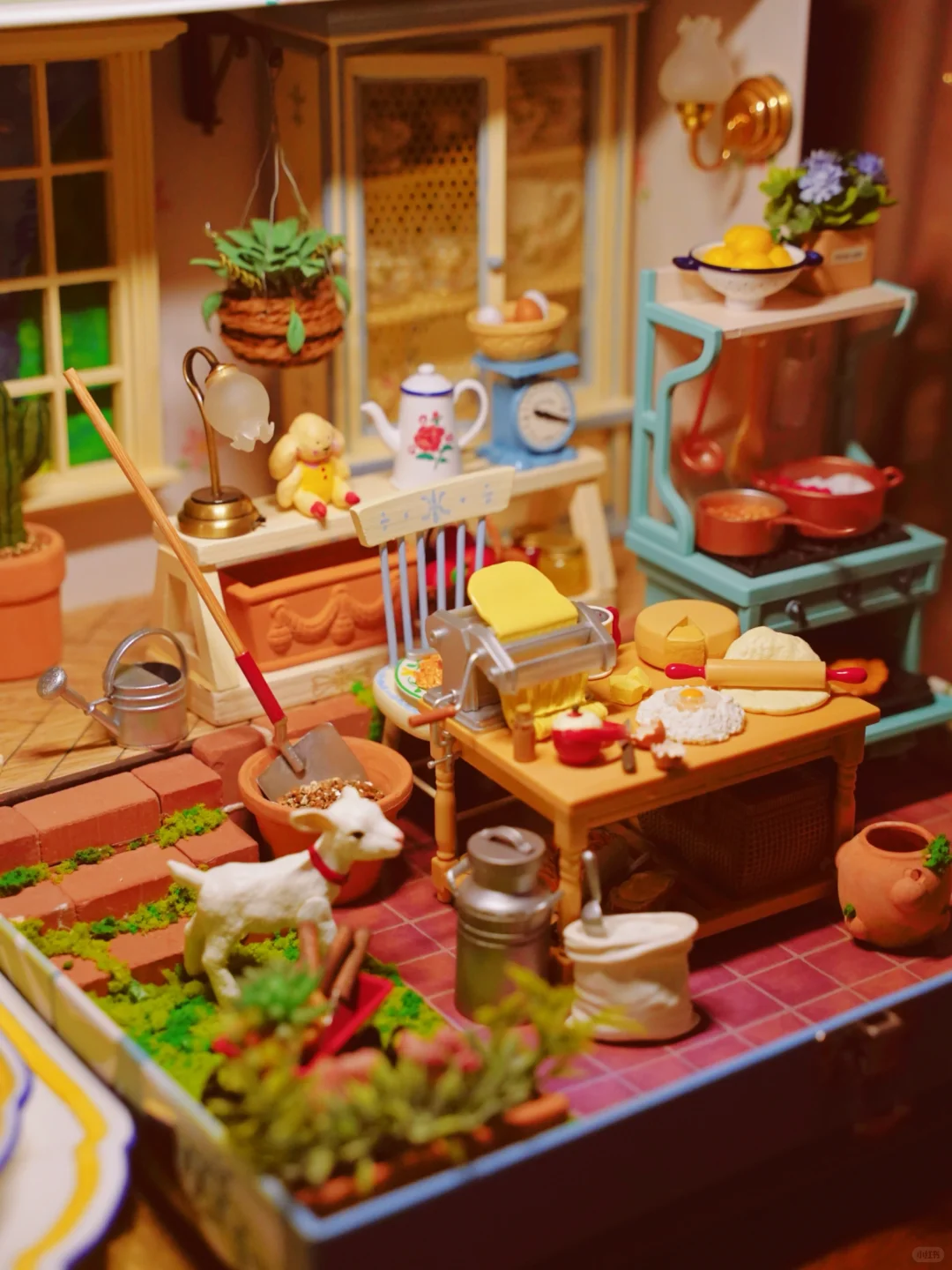 路过一家中古玩具店的柜子挪不开眼?