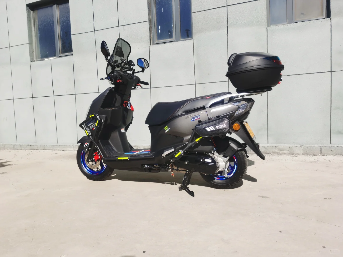 小Y2000公里改装清单。