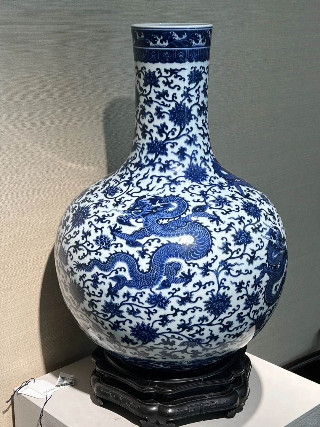 收获一只天球瓶